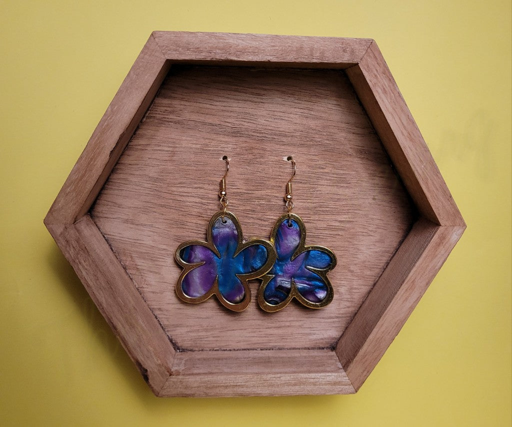 Blue/Purple flower